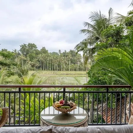 Eco Family Retreat, Rice Field & Jungle Views, Shared Pool, Nature Inspired Villa